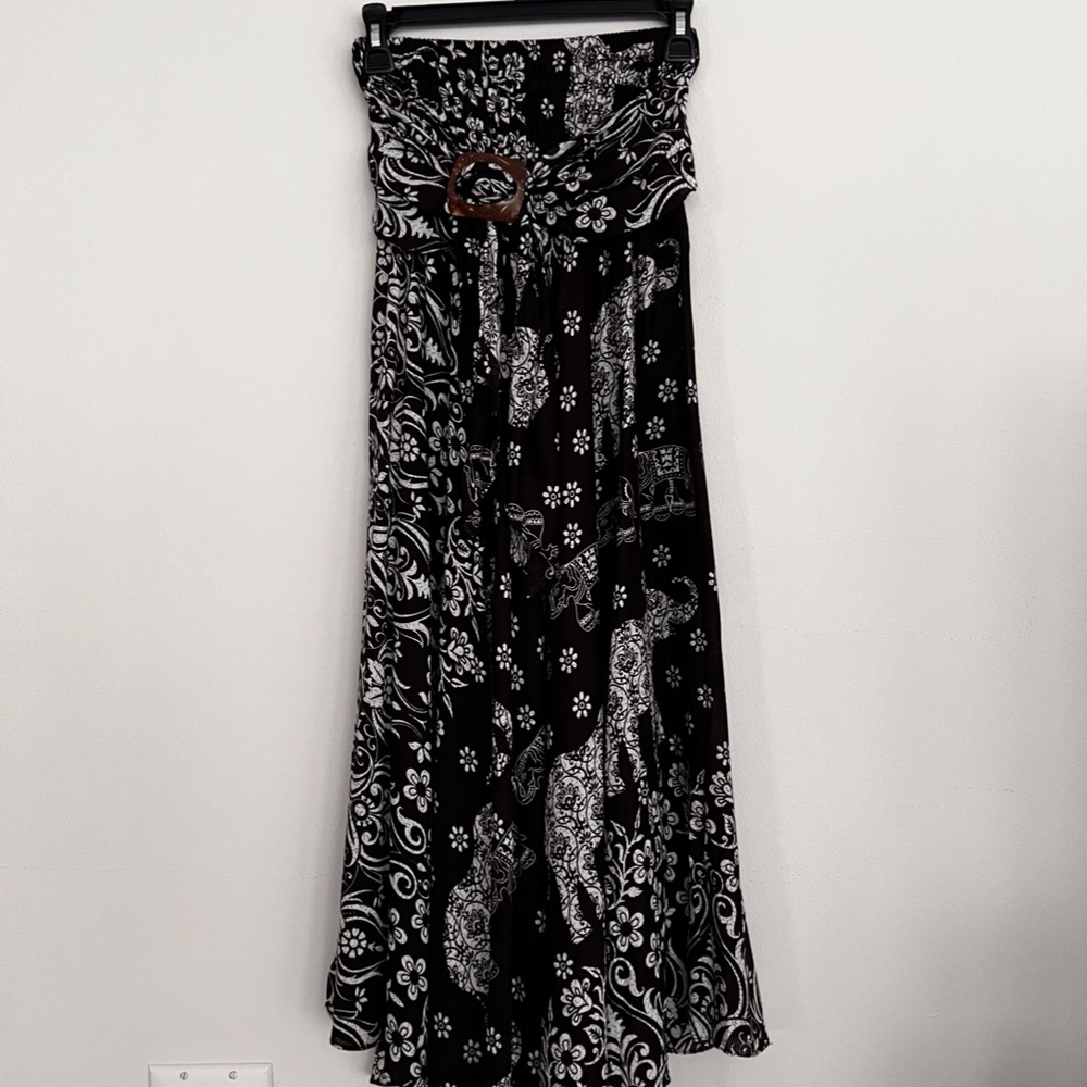 India Boutique Black & White Dress/Skirt with Coconut Buckle